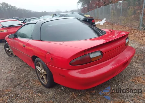 1997 Chevrolet Camaro z USA, uszkodzony, nr VIN 2G1FP22K4V2143242